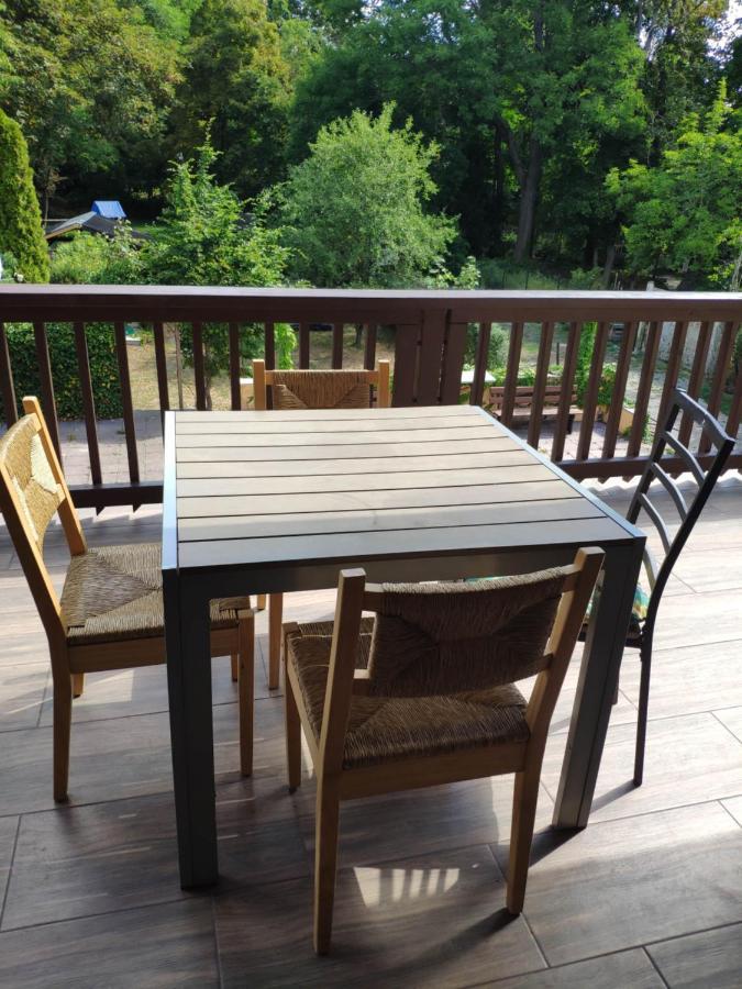 Ferienwohnung Mit 123Qm Fuer 8 Personen Mit Sehr Grossem Garten, Einfache Innen-Ausstattung Leipzig Luaran gambar